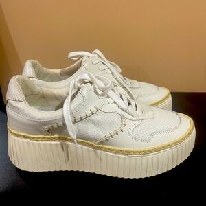 Dolce Vita platforms